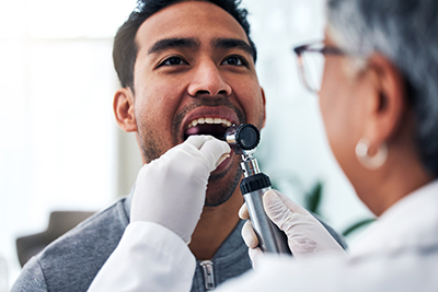 Read more about the article Oral Cancer: Early Detection, Risk Factors, and Why Regular Dental Check-Ups Matter